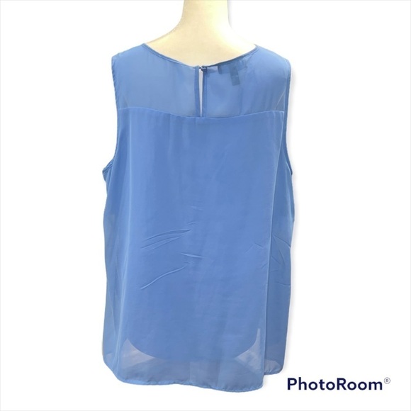 AGB Woman Periwinkle Blue Box Embroidered  Blouse with Sheer Neckline Size 1X - Picture 3 of 6